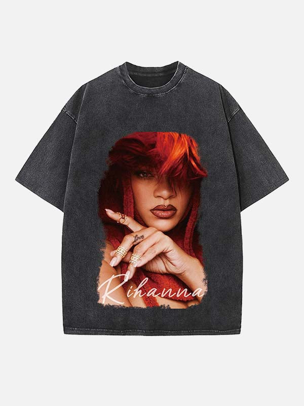 Rihanna Print Round Neck T-shirt