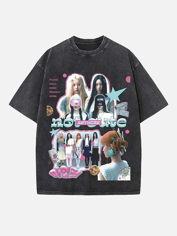 ILLIT Print Round Neck T-shirt