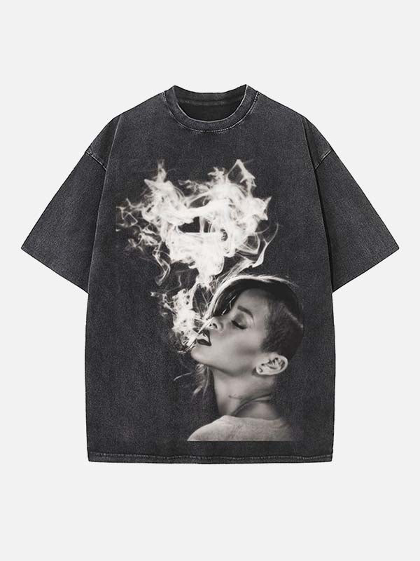Rihanna Print Round Neck T-shirt