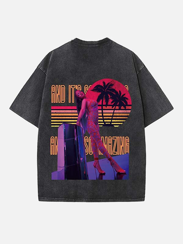 Rihanna Print Round Neck T-shirt