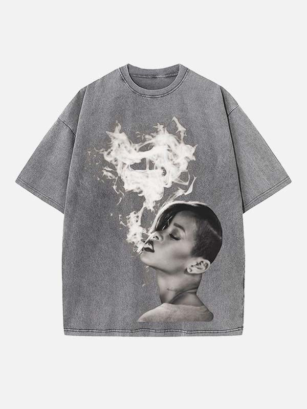 Rihanna Print Round Neck T-shirt