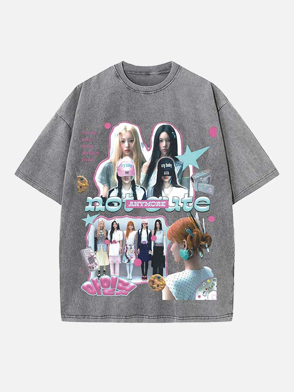 ILLIT Print Round Neck T-shirt