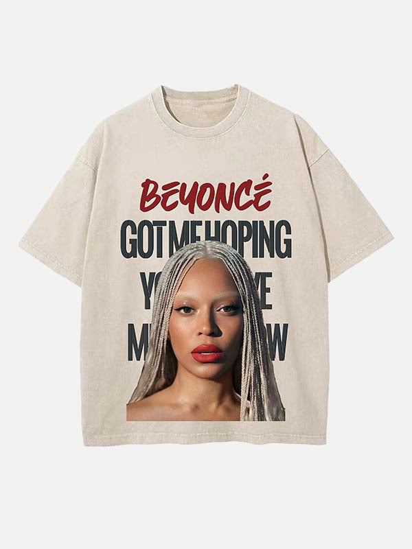 Beyoncé Print Round Neck T-shirt