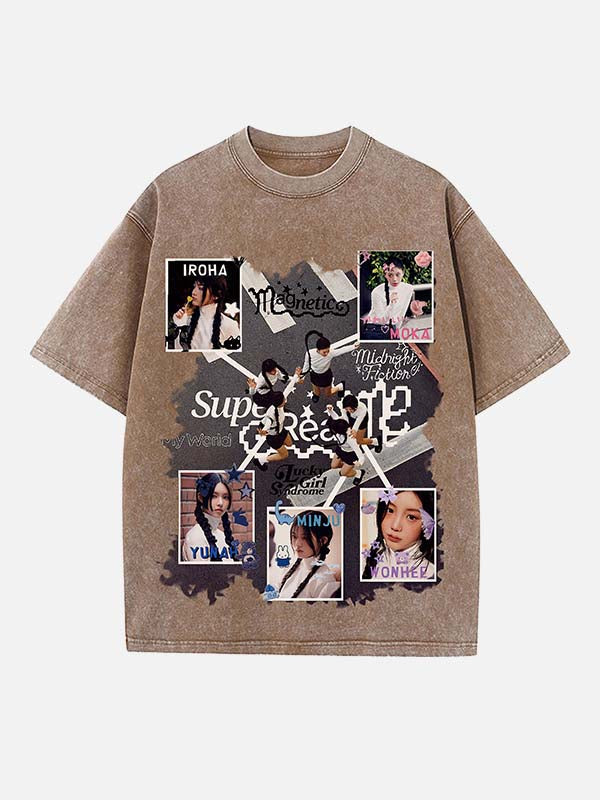 ILLIT Print Round Neck T-shirt