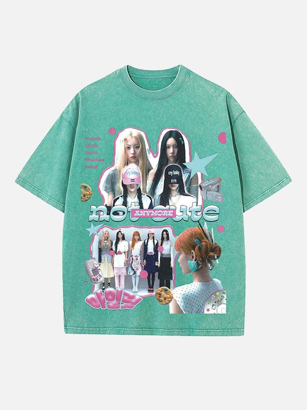 ILLIT Print Round Neck T-shirt