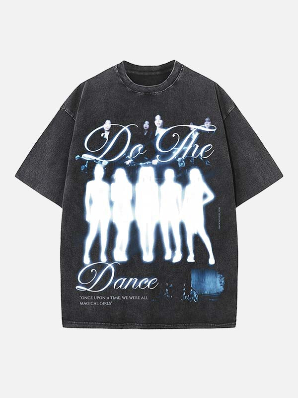 ILLIT Print Round Neck T-shirt