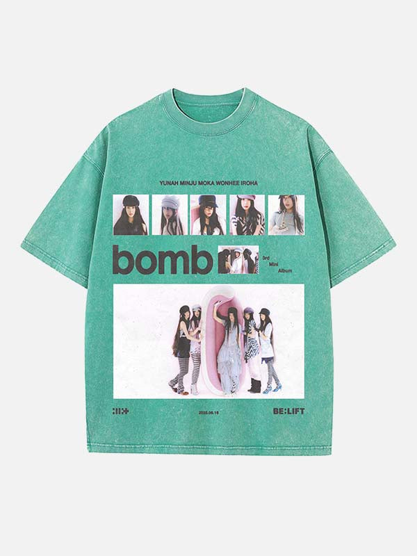 ILLIT Print Round Neck T-shirt