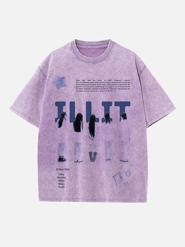 ILLIT Print Round Neck T-shirt